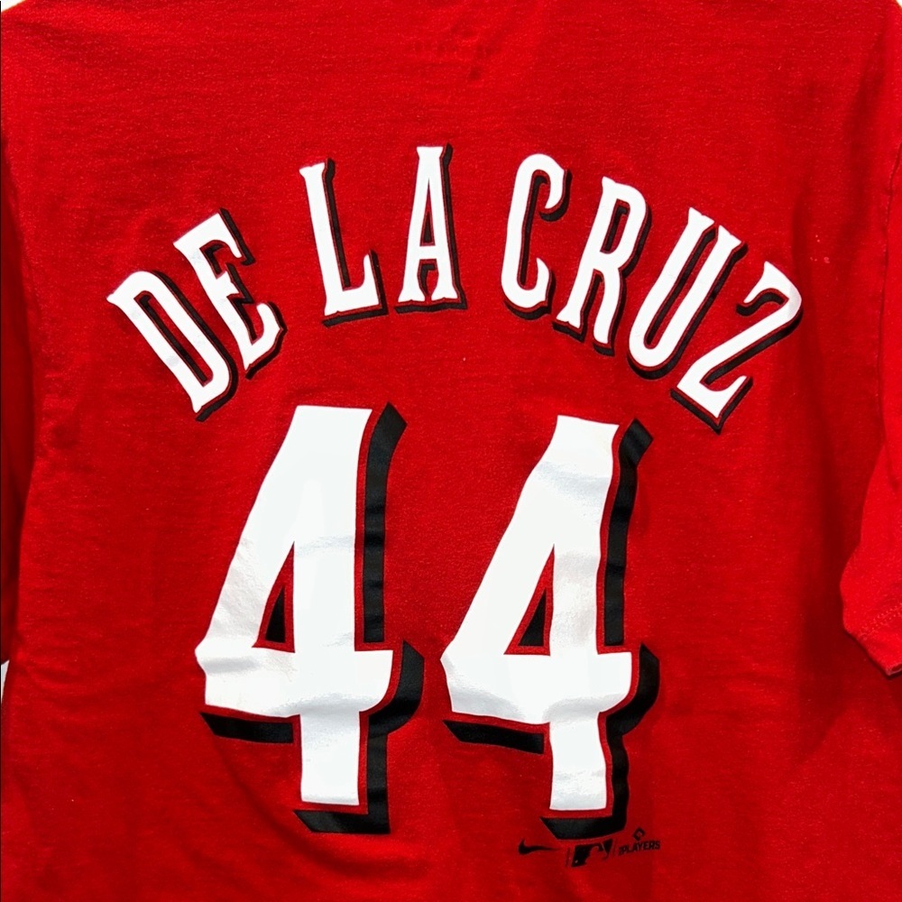 Nike Men’s Red Reds T-Shirt, Size Medium - Picture 4 of 5